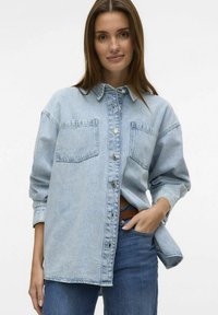 Vero Moda VMJENNIE  NOOS - Blus - light blue denim