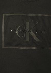 Calvin Klein Jeans MONOLOGO BOX CREW NECK - Melegítőfelső - black
