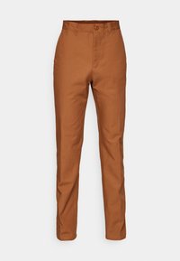 Pantalones de algodón marrones con un corte ajustado, que presentan un cierre de botón y bolsillos estándar. Textura suave, diseño de pierna recta.