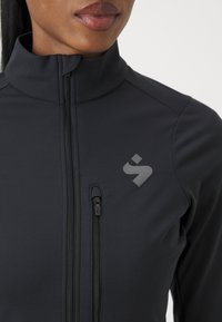 Sweet Protection CROSSFIRE JACKET - Soft shell jacket - black
