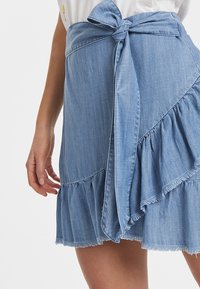 b.young Farkkuhame - blue denim