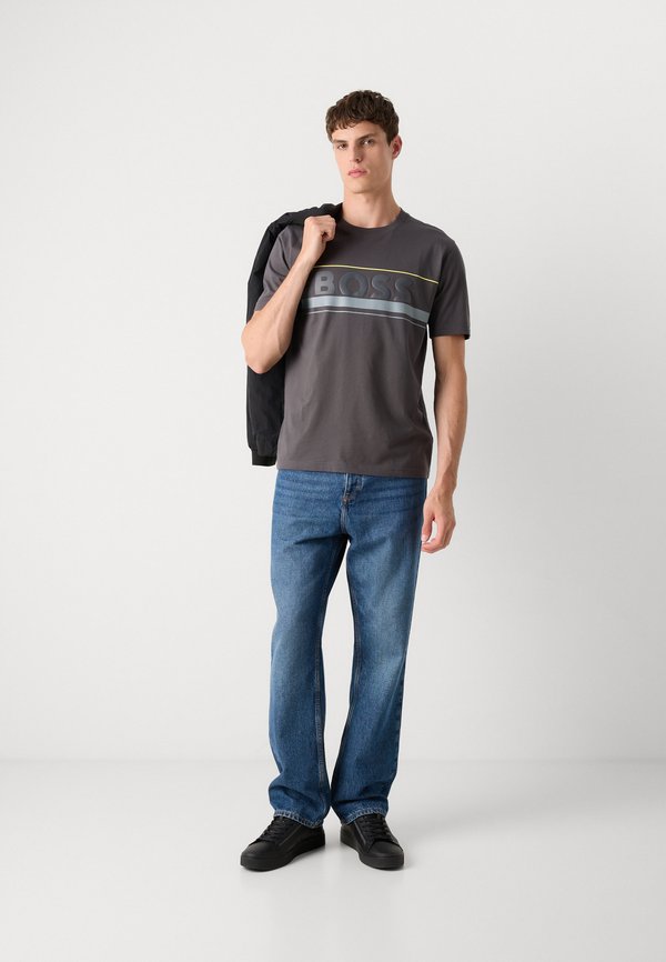 TEE ICONIC ZONE - Print T-shirt3