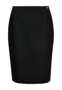 Czarna spódnica ołówkowa wykonana z gładkiego materiału, charakteryzująca się eleganckim krojem, subtelnymi detalami przeszyć oraz małym metalowym akcentem na pasku.