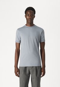 DRYKORN ANTON - Basic póló - blau