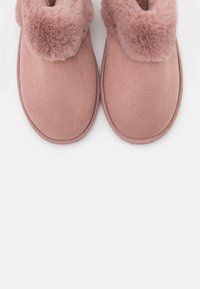 Even&Odd Chinelos - pink