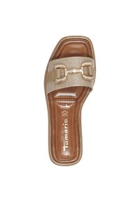 Sandali con slide marroni dotati di una ampia fascia in tessuto beige caratterizzata da un dettaglio con fibbia in tono oro, una soletta in pelle liscia e una forma rettangolare.
