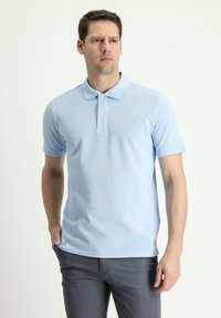 Non selezionato, light blue