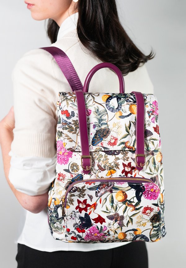 Floral Engravings - Tagesrucksack - plum