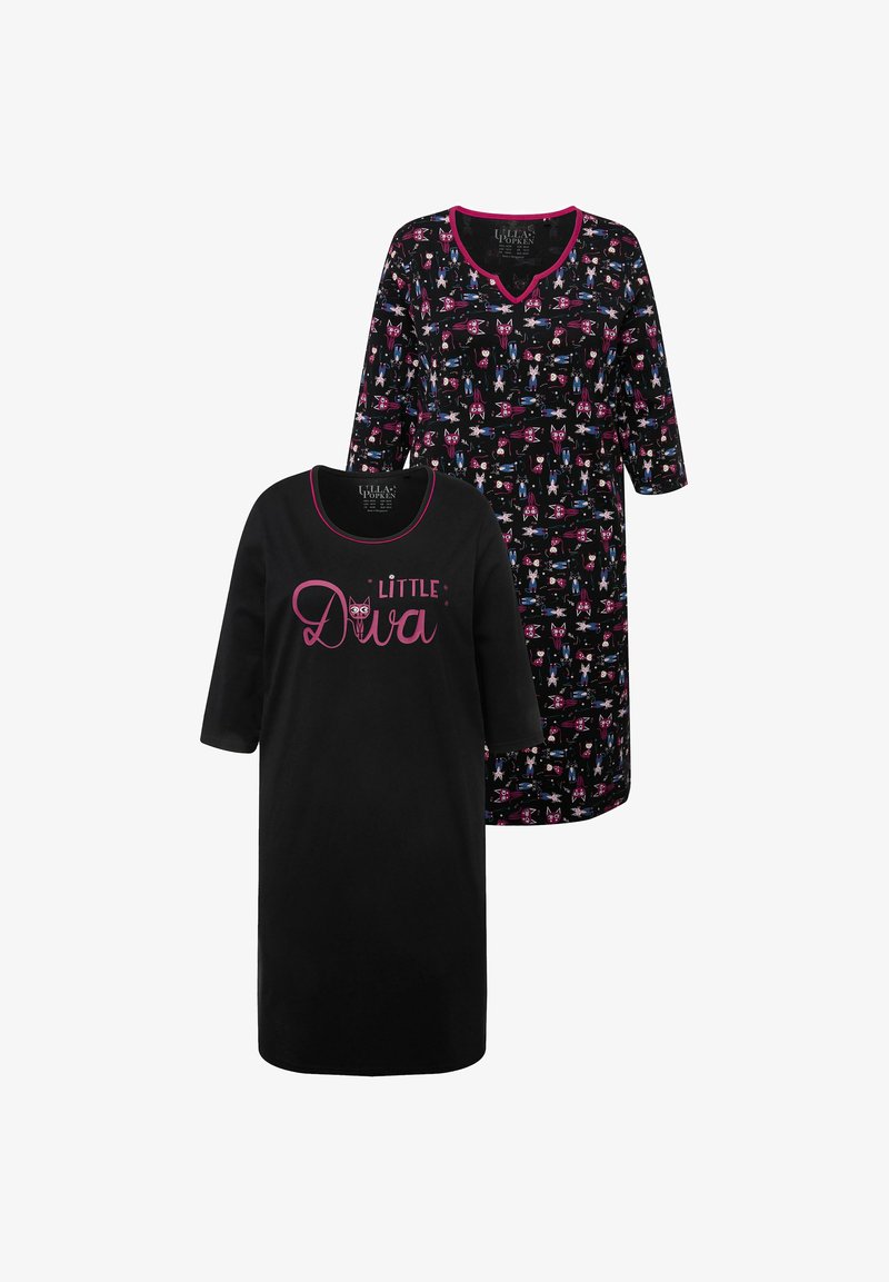 Due due gonne da notte: una nera con il testo rosa "Little Diva", l'altra nera con motivi di cartoni animati colorati. Entrambe hanno un design a V.
