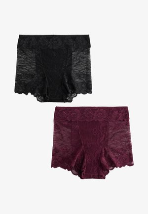 Twee paar hoge taille kanten boyshorts in zwart en donkerpaars, met bloemmotieven en gegolfde randen.