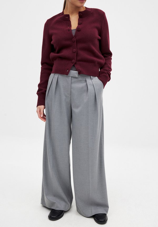 WIDE LEG MID WAIST - Stoffhose