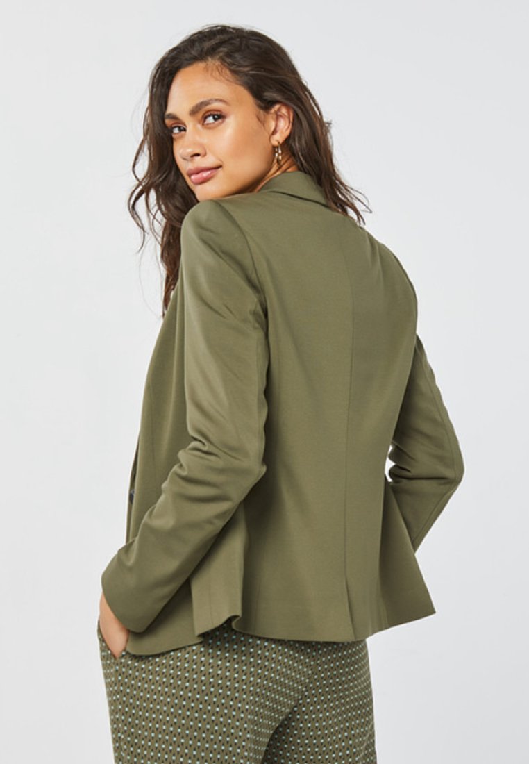 Blazer army green Blazer army green