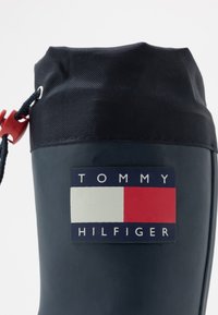 Tommy Hilfiger RUSSELL UNISEX - Botas de agua - blue