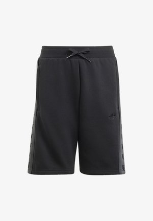 Czarne spodenki sportowe z regulowanym paskiem, bocznymi paskami i logo Adidas na lewym udzie.