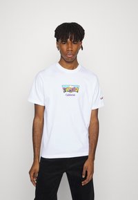 Levi's® RELAXED FIT - T-shirt estampada - white