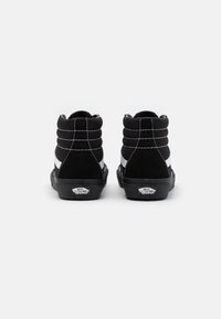 Vans Vysoké tenisky - black