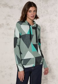 Kapuzensweatshirt aus strukturiertem Stoff mit geometrischen Mustern in gedämpften Grüntönen, Türkistönen und Schwarz. Zugbänder am Hals.
