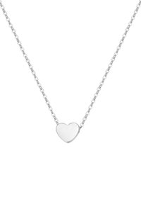 Collier en chaîne en argent avec un pendentif en forme de cœur poli. Le pendentif est centré, avec une surface lisse et réfléchissante.