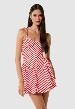 DULCIE BUBBLE SKIRT MINI DRESS - Cocktail dress / Party dress - red/white