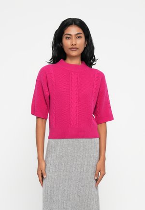 CABLE SWEATER - Svetrík - fuchsia
