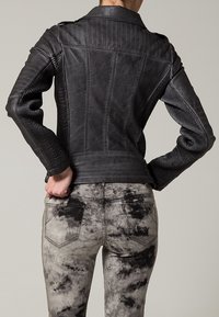 Morgan Imitatieleren jas - grey