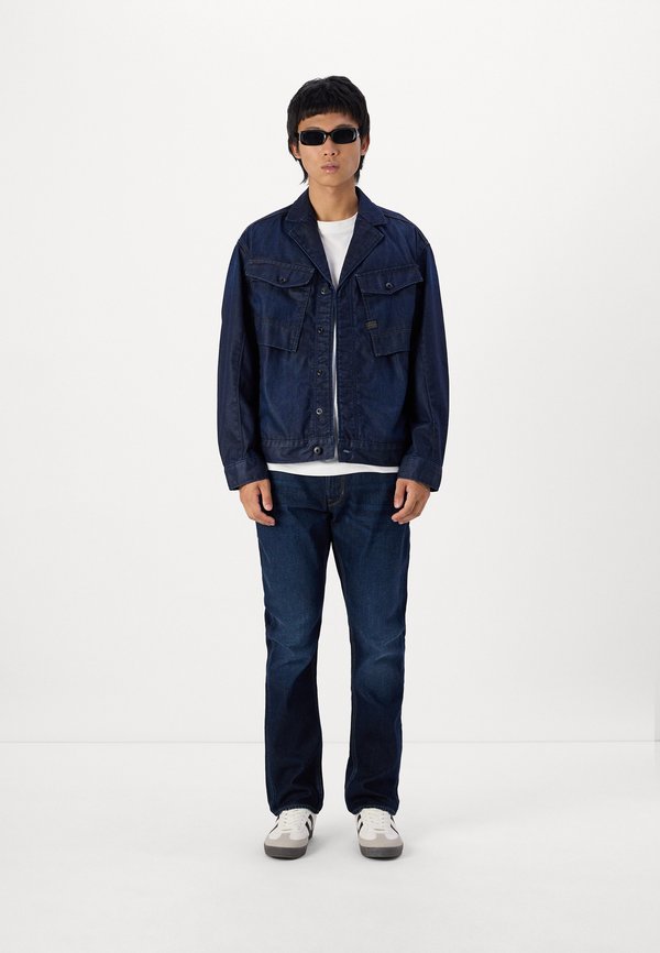 MOSA STRAIGHT - Straight leg jeans - worn in hourglass2