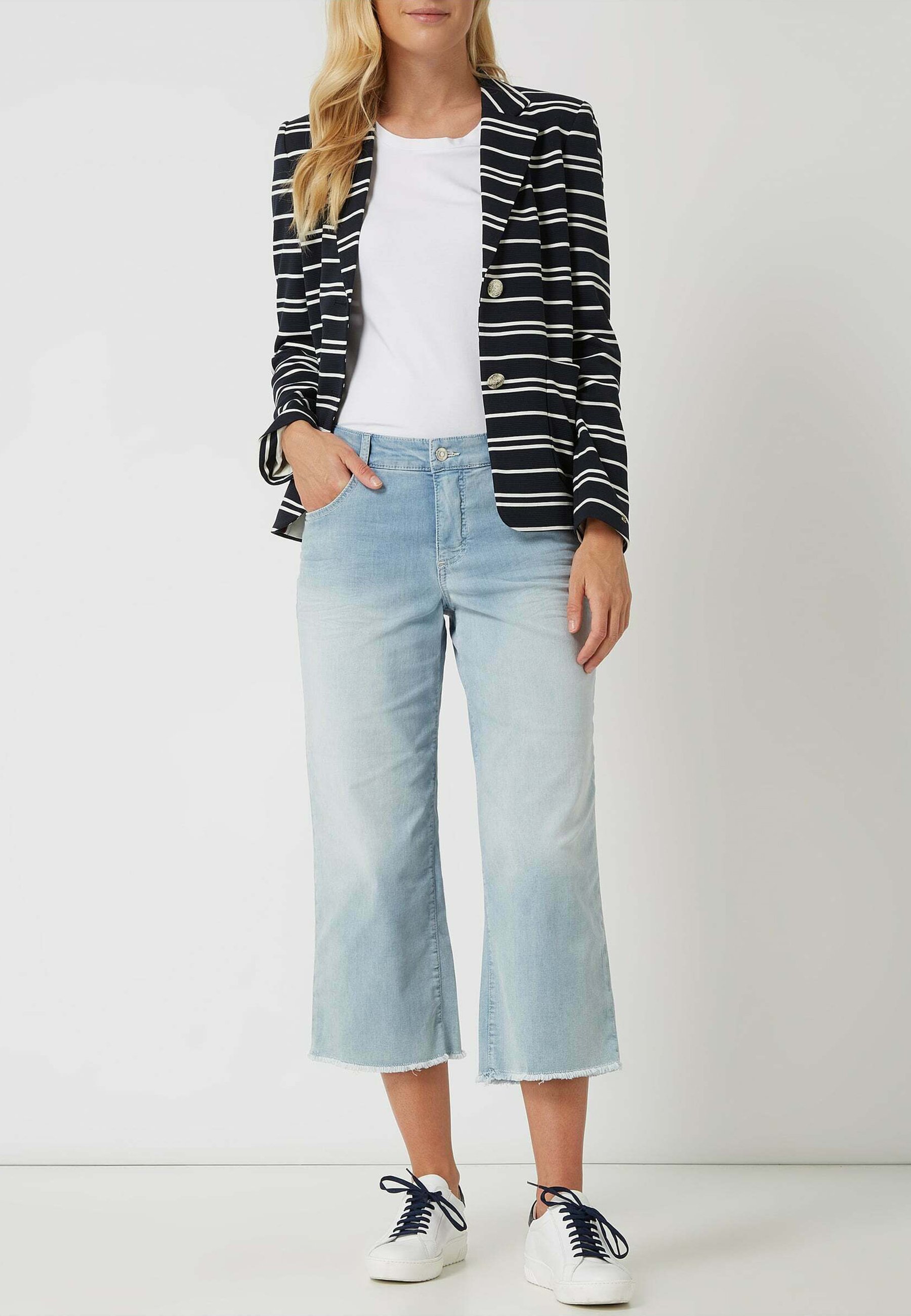 MAC Jeans CULOTTE AUS MODELL 'GRETA' - Relaxed fit jeans - hellblau/blue -  Zalando.de
