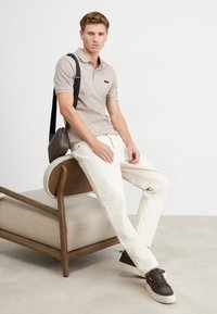 Calvin Klein BUTTON - Poloshirts - atmosphere