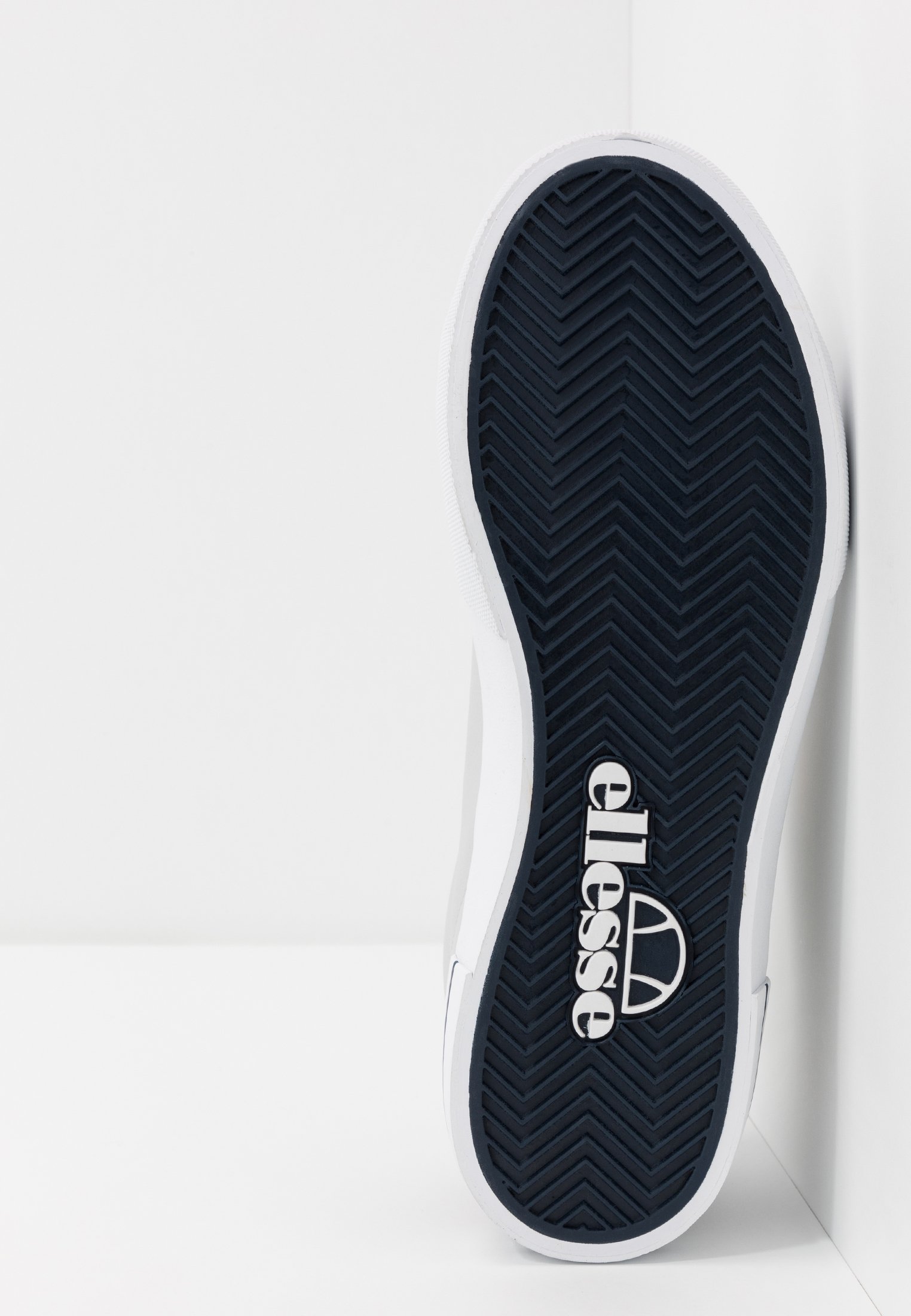 Ellesse TAGGIA Joggesko light greydark blue Zalando.no Ellesse TAGGIA Joggesko light greydark blue Zalando.no