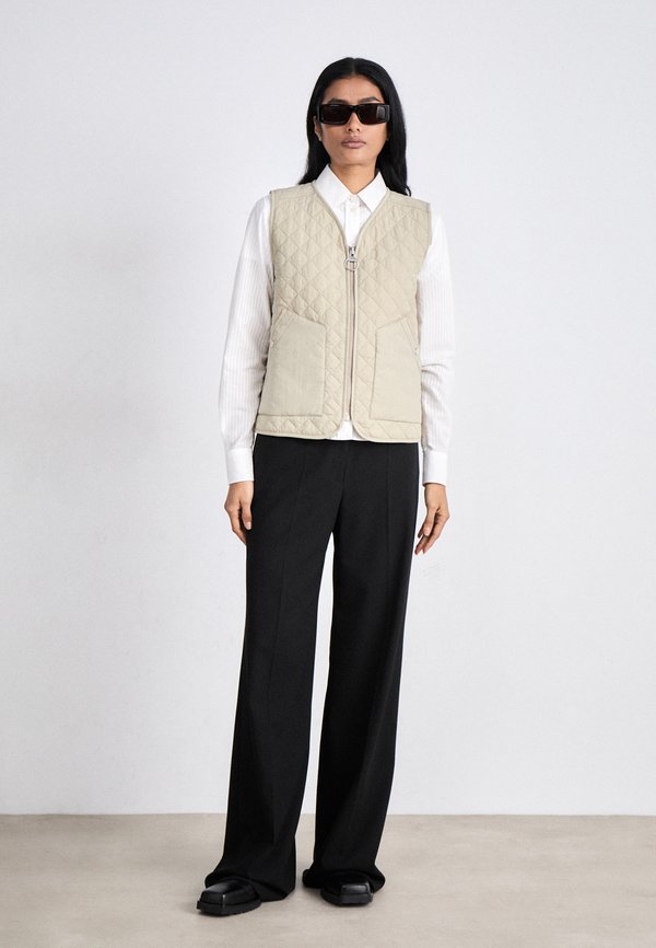 LOUISE GILET - Waistcoat - light sand4