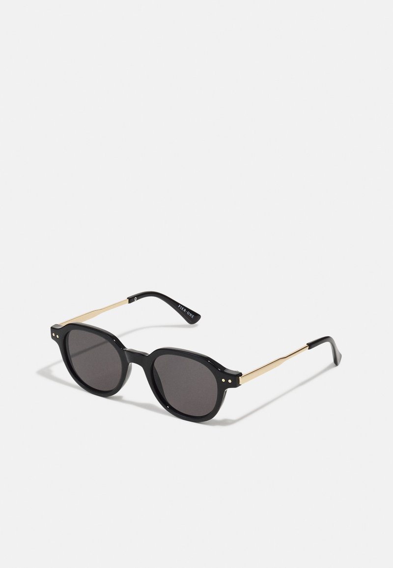 Pier One UNISEX Sunglasses black Zalando.ie
