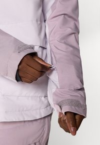 Columbia HIGHLAND SUMMIT™ INSULATED JACKET - Jachetă schi - lavender pearl/shale purple
