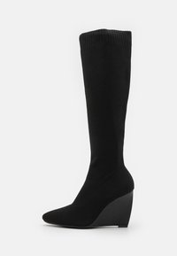 High heeled boots - black