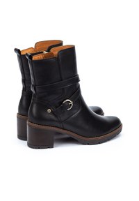 Pikolinos LLANES - Boots à talons - black