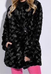 WITTCHEN Abrigo de invierno - black