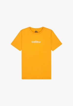 Żółta bawełniana koszulka z krótkimi rękawami i okrągłym dekoltem, z białym logo Quiksilver nadrukowanym na piersi.