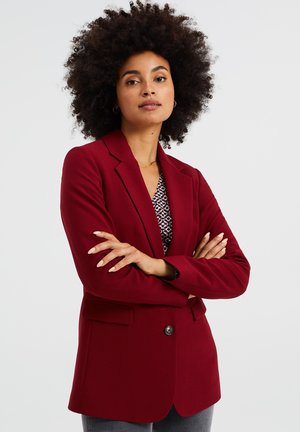 Blazer - red