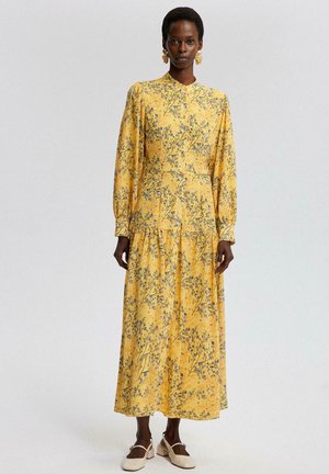 PATTERNED - Maxi-jurk - yellow