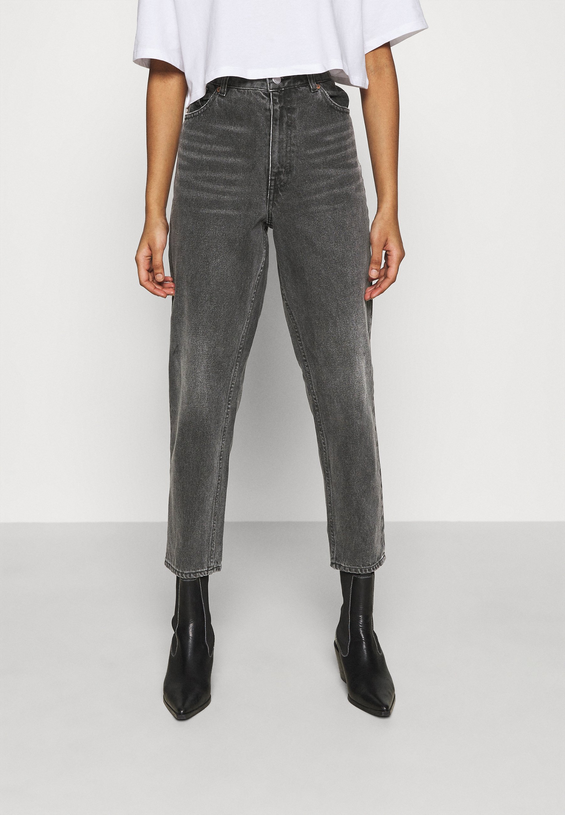 Monki Straight leg jeans - black dark 