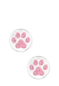 Deux clous d'oreilles ronds en argent avec des empreintes de pattes roses ornées de petites pierres précieuses roses sur un fond blanc.