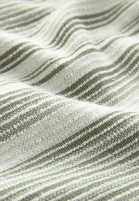 Next TEXTURED SHORT SLEEVE - Camisa - green white