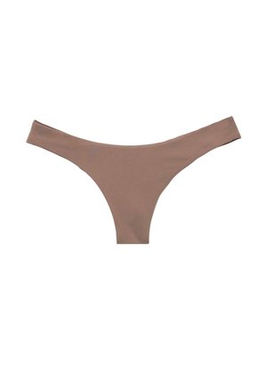 Brązowe damskie stringi bez szwów o niskim stanie i gładkim materiale, przedstawione na płasko na białym tle.