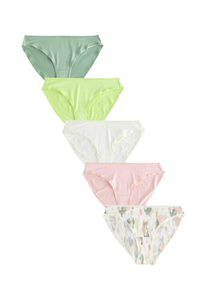 Vijf paar damesslips: mintgroen, neon groen, wit, lichtroze en een patroonpaar met pastelkleuren in een camouflageontwerp.