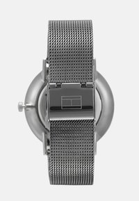 Tommy Hilfiger Käekell - grey