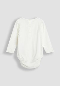 Weißer langärmeliger Bodysuit mit weichem Texturmuster, drei Druckknöpfen im Rücken und gerafftem Saum für ein einfaches Ankleiden.