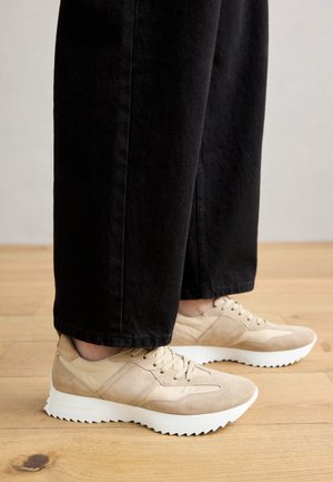 PULL - Sneakers laag - beige