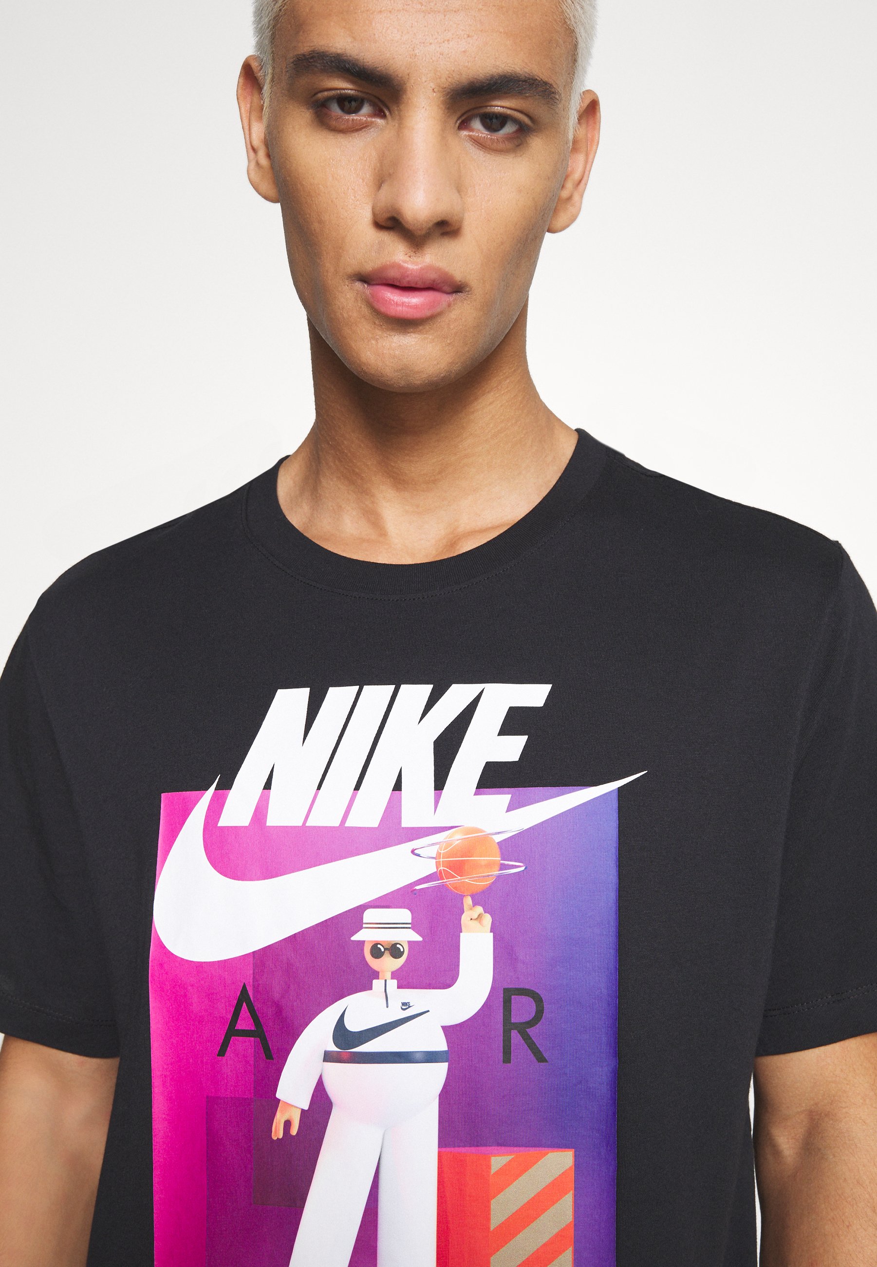 nike futura airman tee