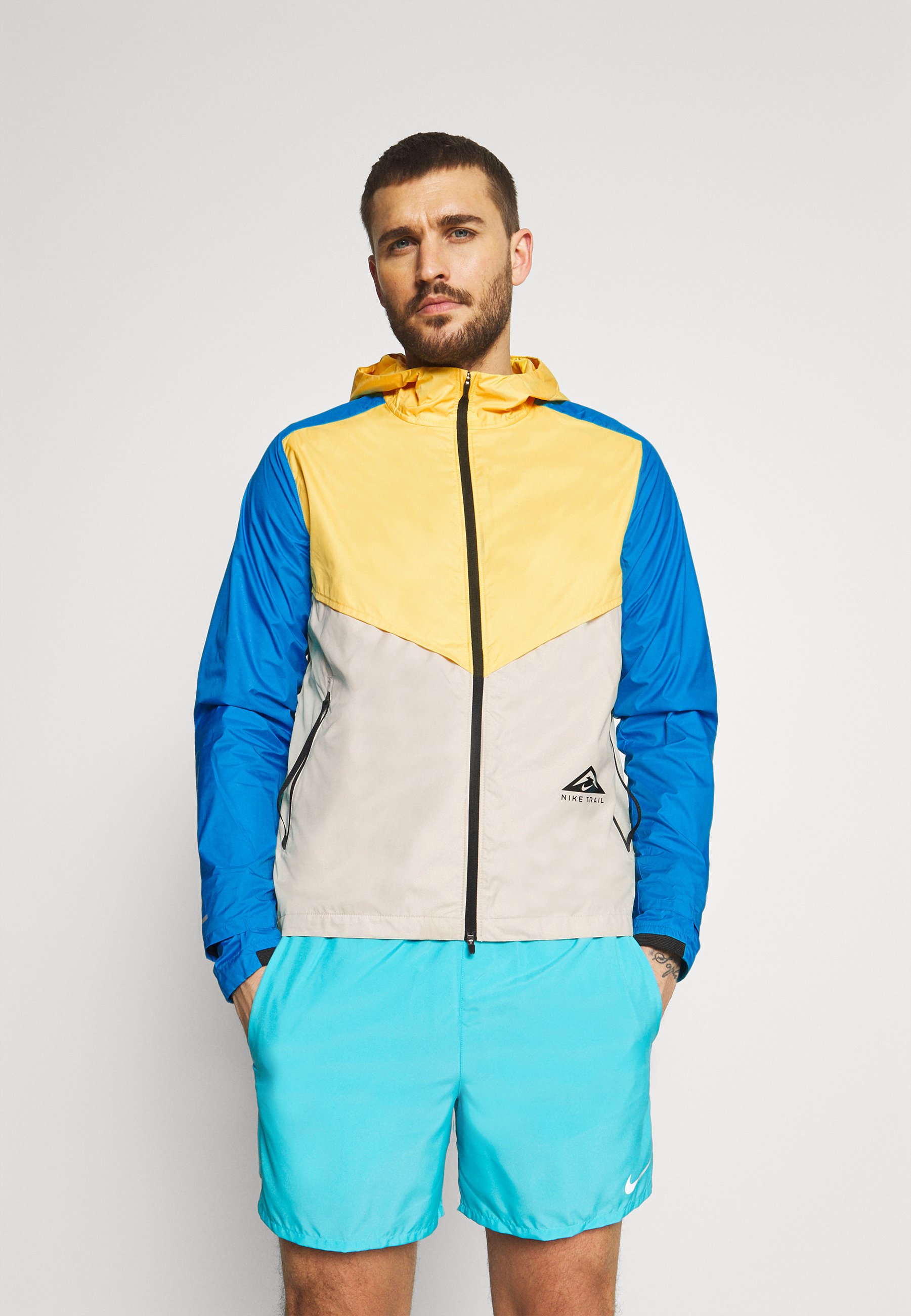 nike trail kurtka