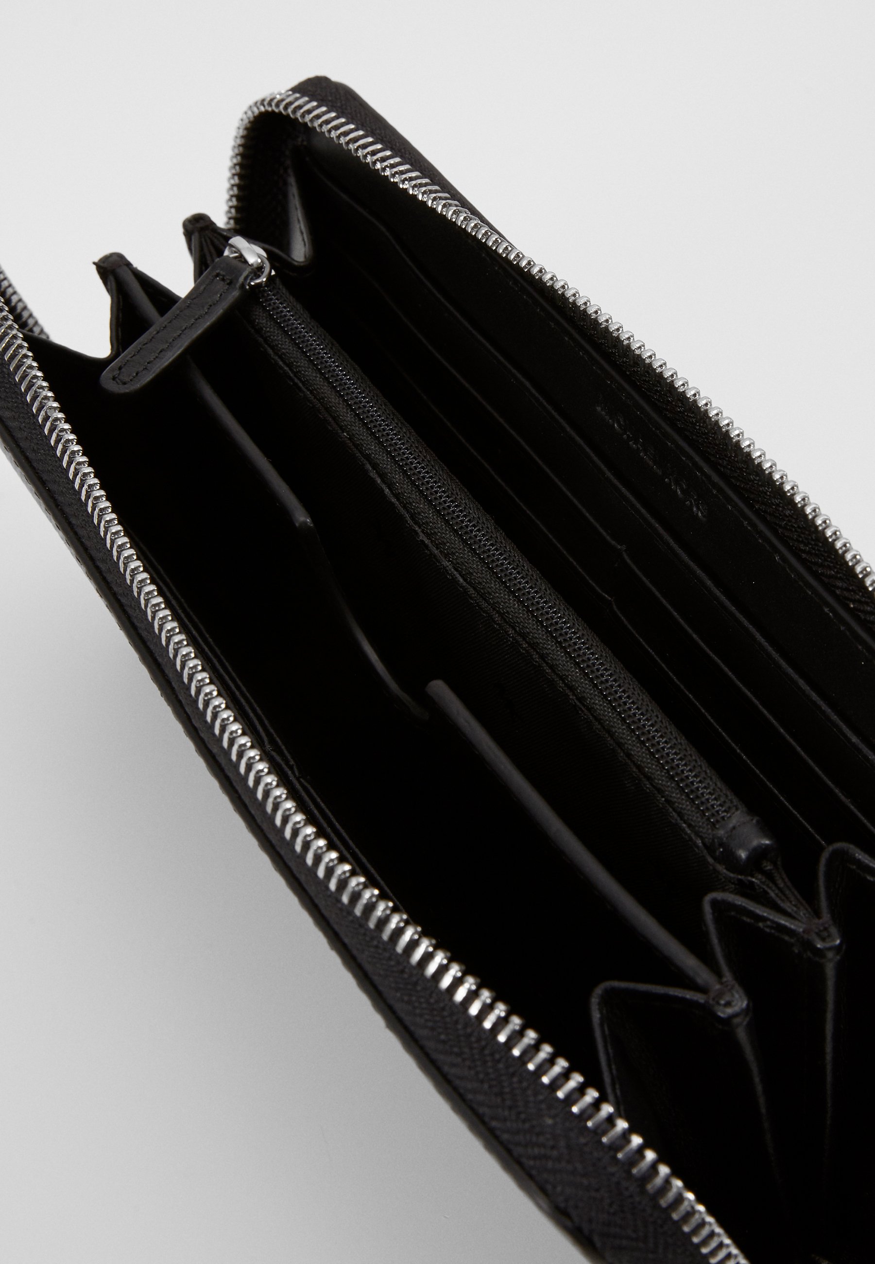 michael kors zip around purses