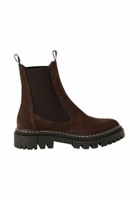 Botte Chelsea en daim brun foncé avec semelle à crampons noire épaisse, panneau latéral élastique et languettes de tirage au niveau du col de la cheville.
